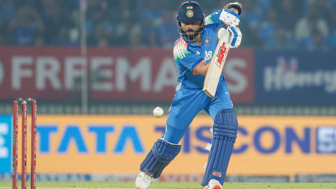 Virat Kohli played a brilliant innings of 93 runs against New Zealand.
