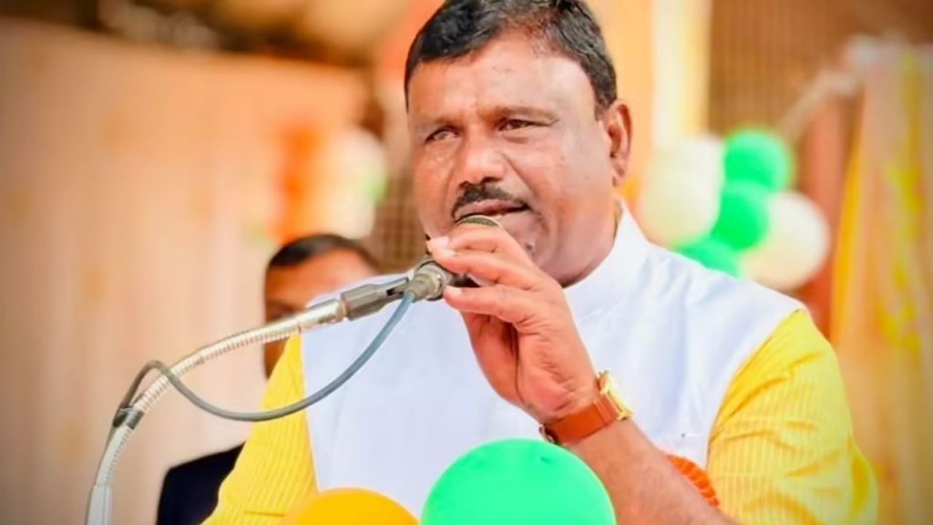 dharampuri bjp mla Kalu Singh Thakur has accused a husband and wife of blackmailing him