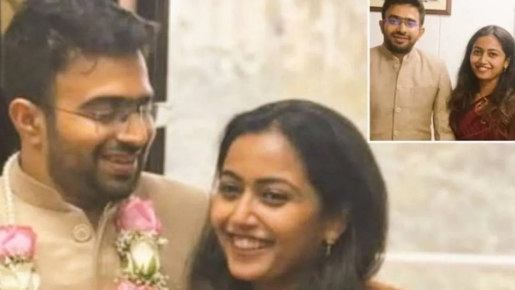 IAS Aditi Varshney