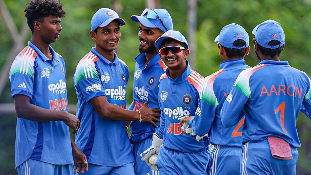 India defeated Pakistan and knocked them out of the World Cup
