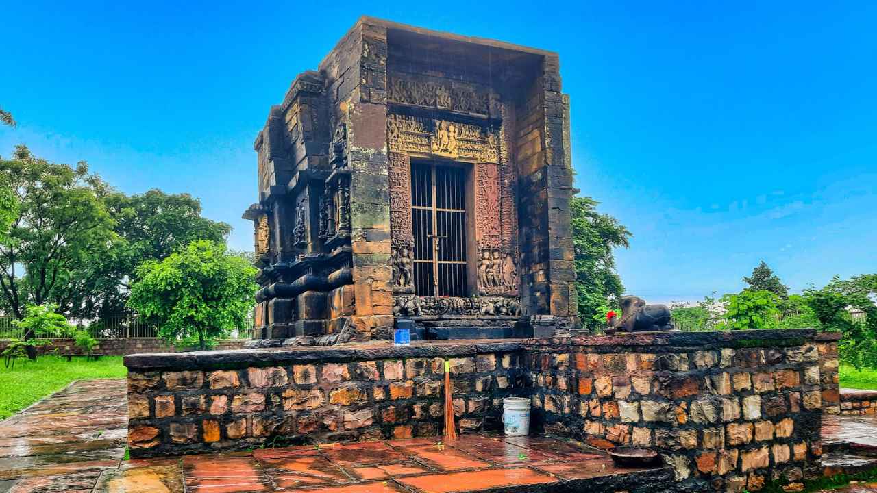 pali_ka_shiv_mandir
