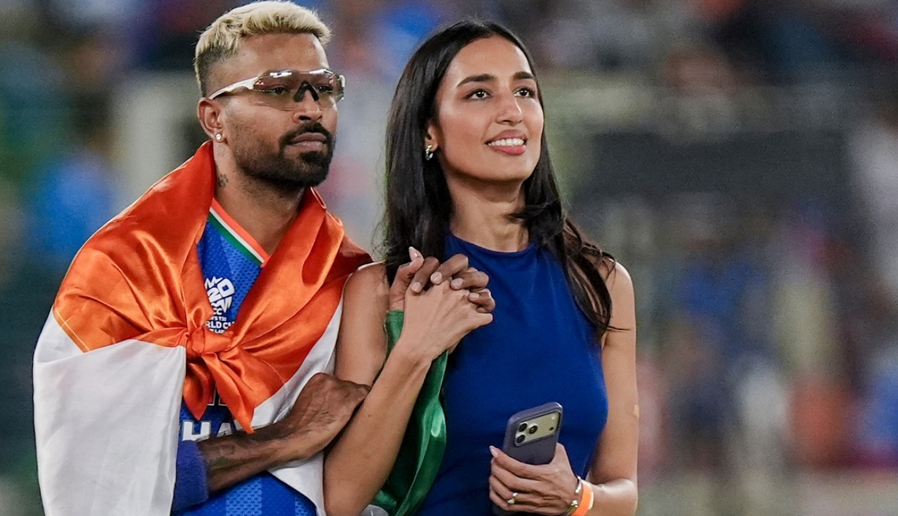 Hardik Pandya national flag controversy
