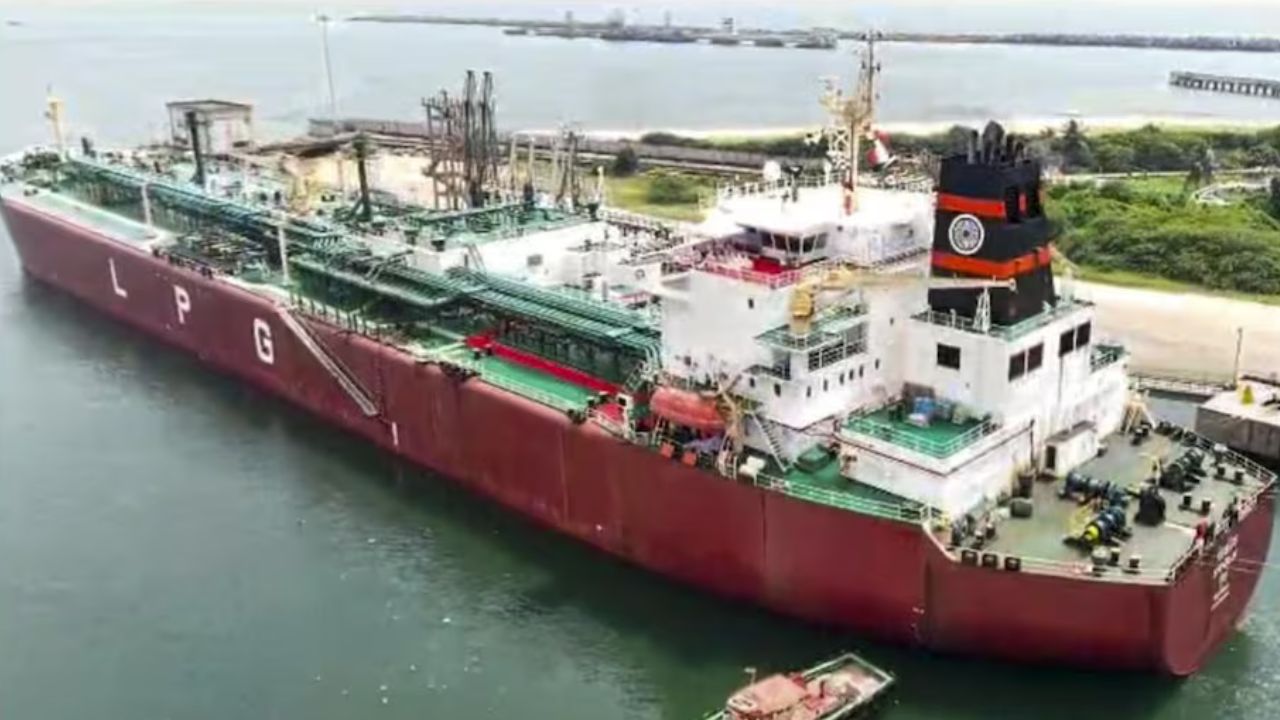 Indian ship Shivalik