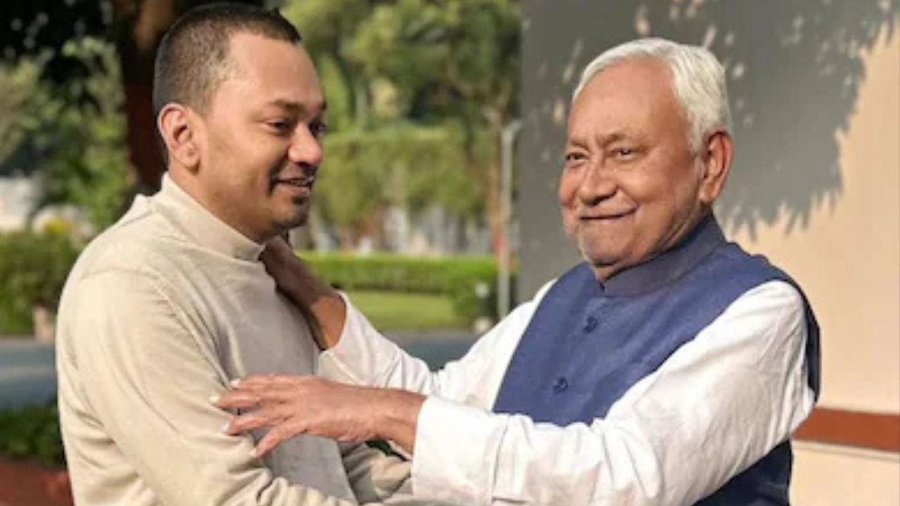 Nitish Kumar and Nishant Kumar (File Photo)