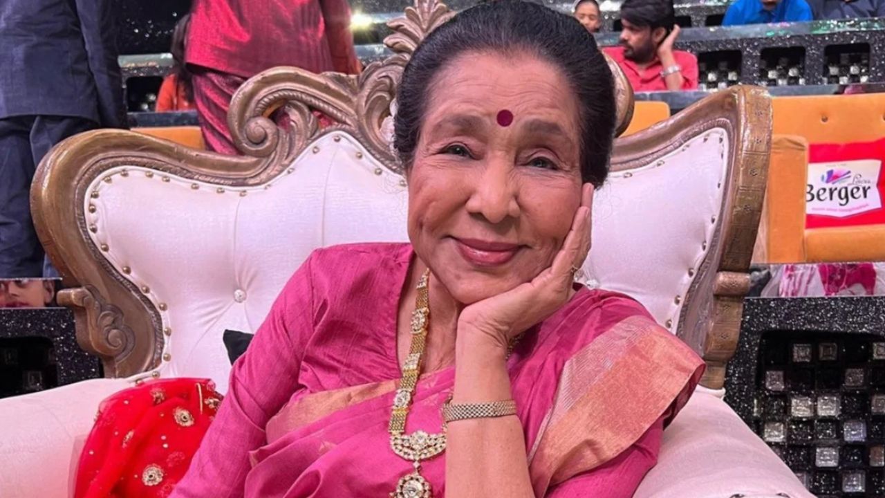 Asha Bhosale Heart Attack