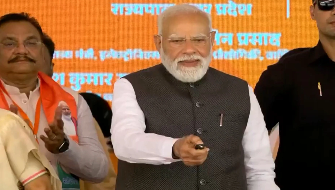 PM Modi inaugurates Ganga Expressway