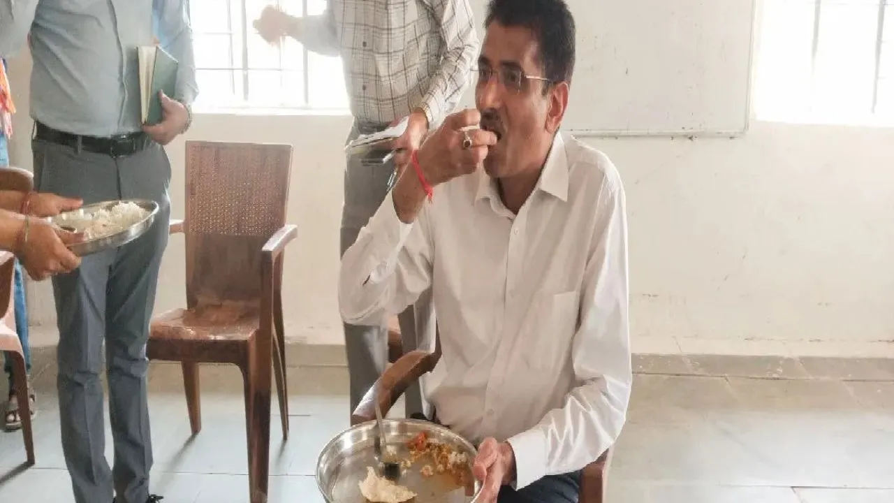Damoh Collector Pratap Narayan Yadav.