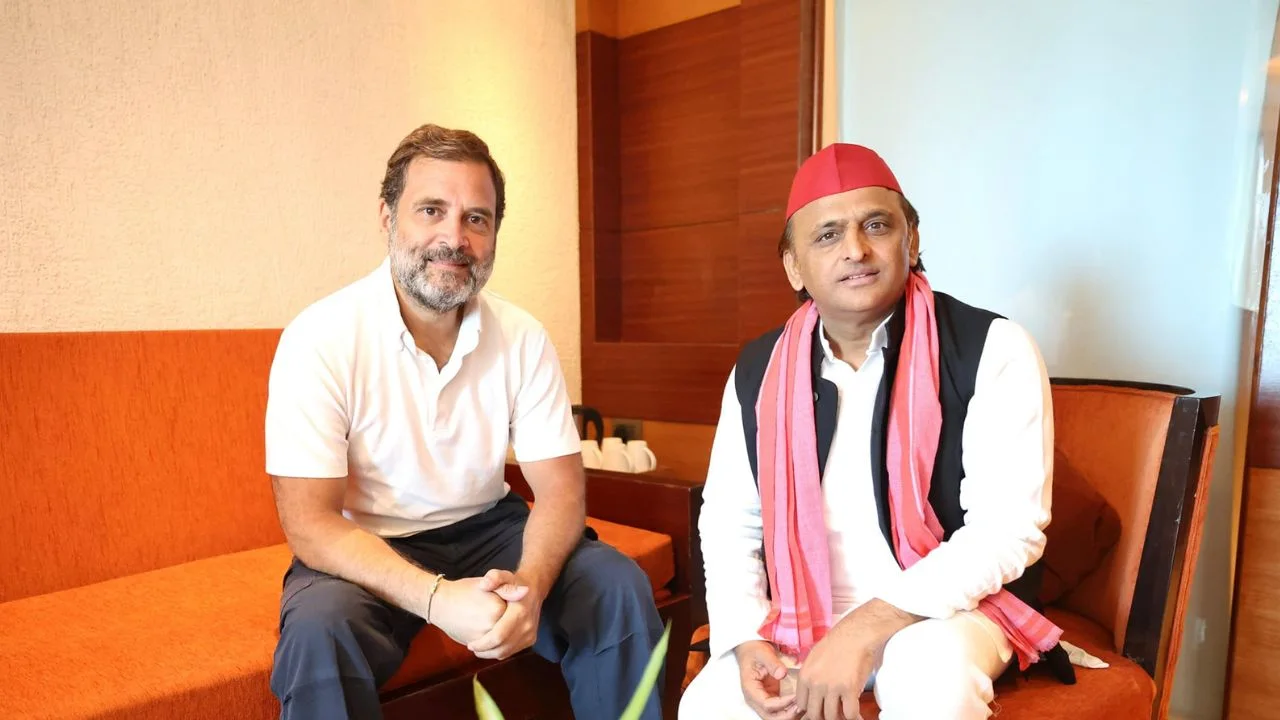 अख‍िलेश यादव और राहुल गांधी