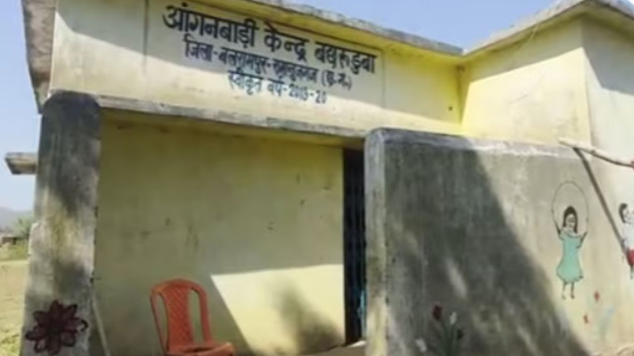 balrampur anganwadi bhawan on private land landowner takes possession