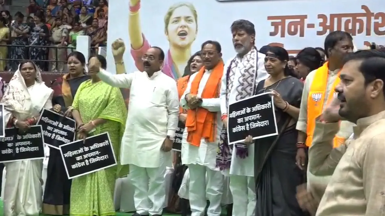 Raipur: CM Vishnudeo Sai Participates in 'Jan Akrosh' Rally