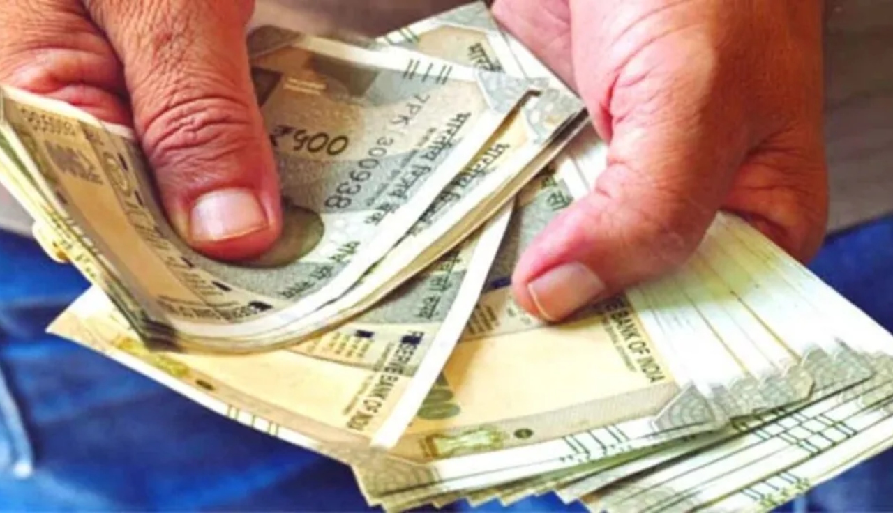 UP Government Employees DA Hike 2026
