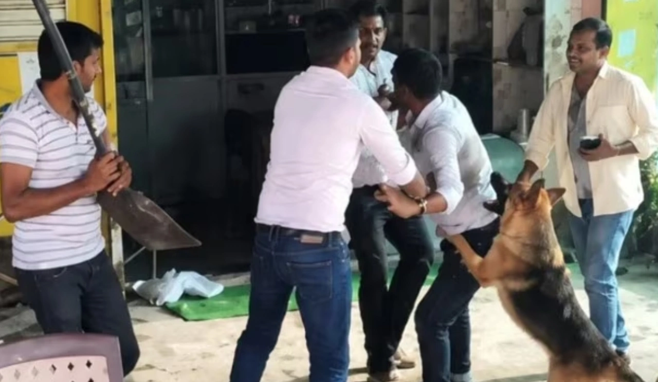 JE Beaten During Electricity Checking