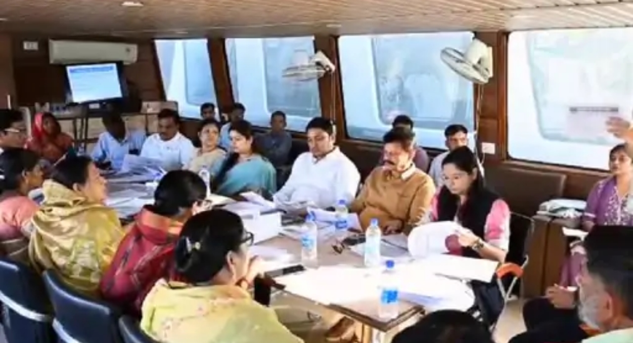 Jabalpur Cruise Incident