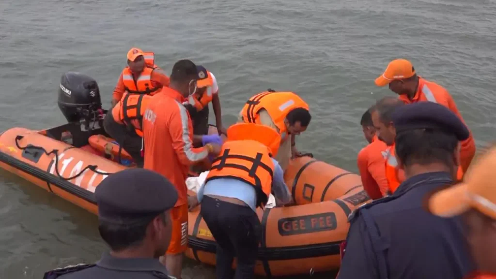 NDRF team recovered another body in the Bargi Dam accident.