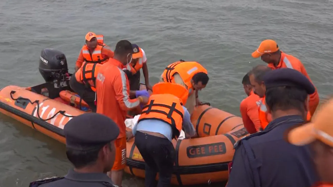 NDRF team recovered another body in the Bargi Dam accident.