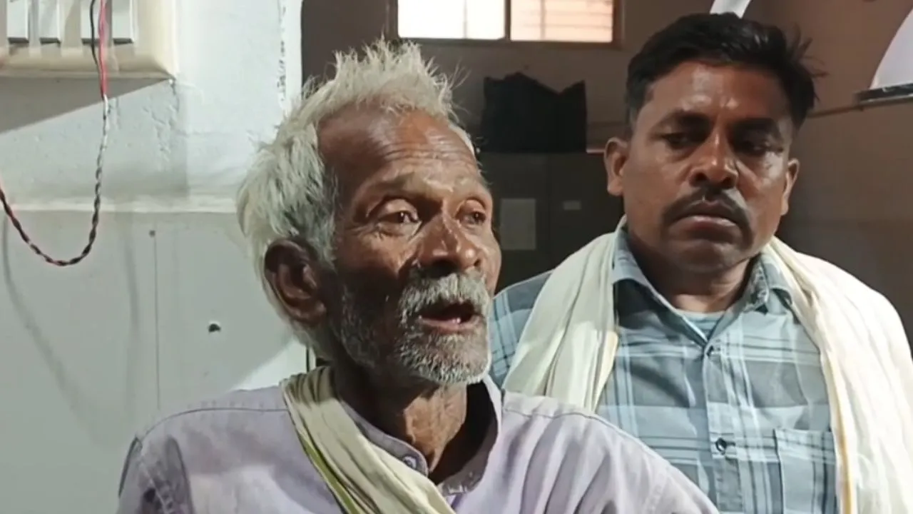 85 year old man who fought with leopard.