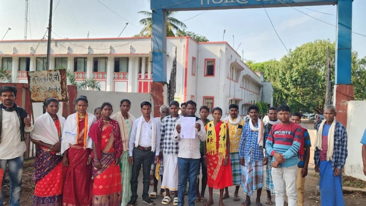 Villagers Arrive at Collector's Office