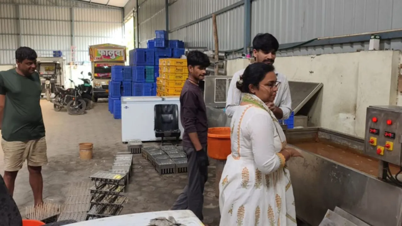 The Food Department team raided 29 establishments in Indore.