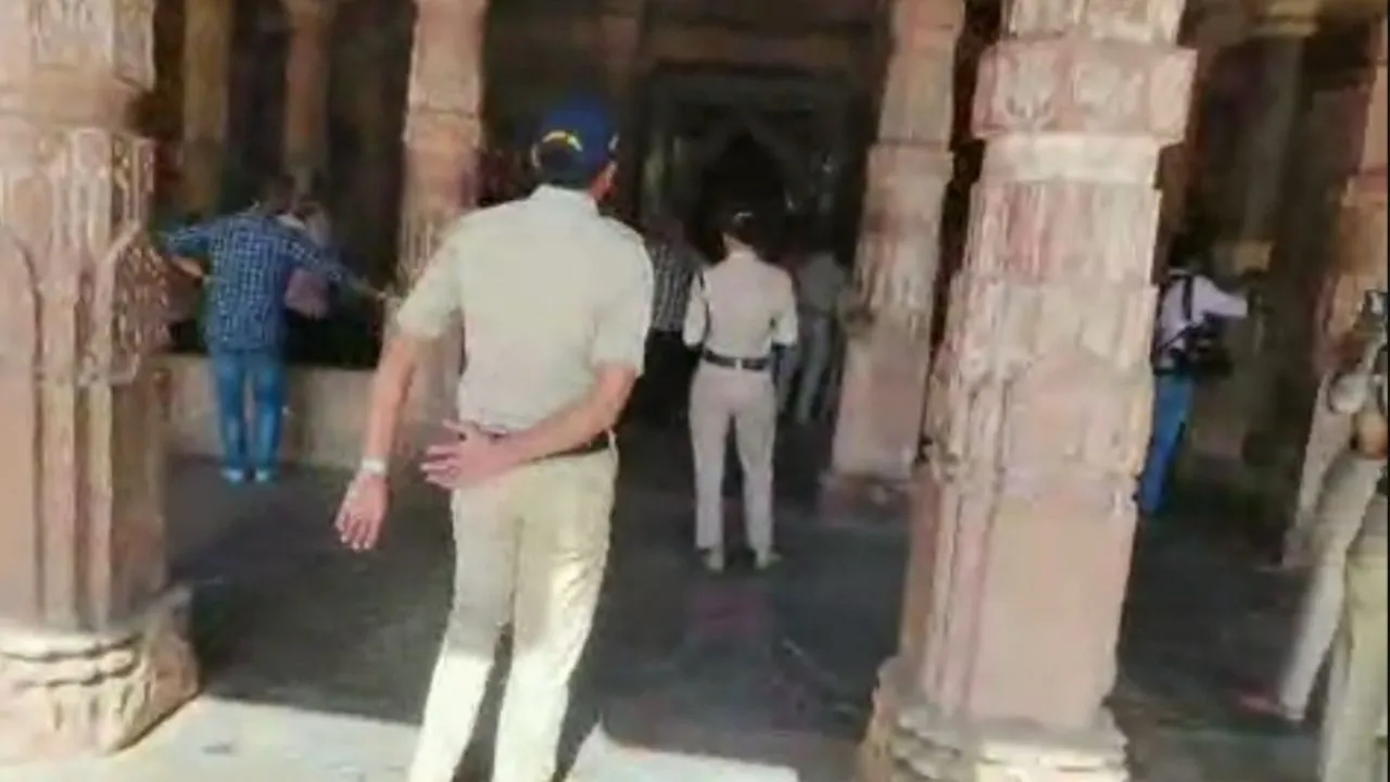 A large number of policemen are also deployed inside the Bhojshala temple.