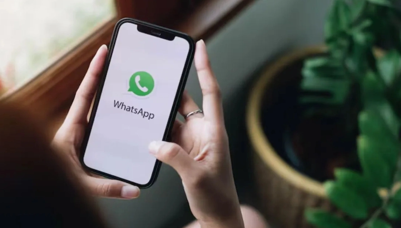 WhatsApp Stops Working on Smartphones
