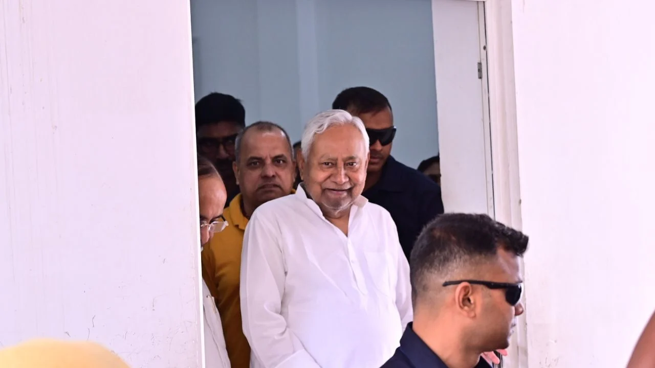नीतीश कुमार