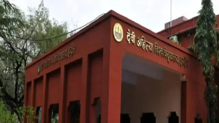 डिग्री और मार्कशीट में ‘India’ की जगह ‘Bharat’! कई विश्वविद्यालयों ने शुरू किया नया चलन