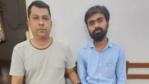 The Lokayukta team arrested two employees red-handed while accepting a bribe.