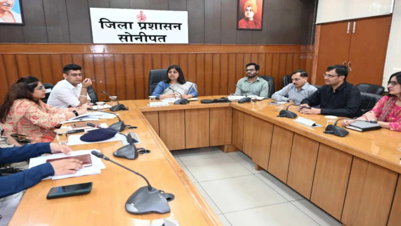 Deputy Commissioner Neha Singh held a meeting.