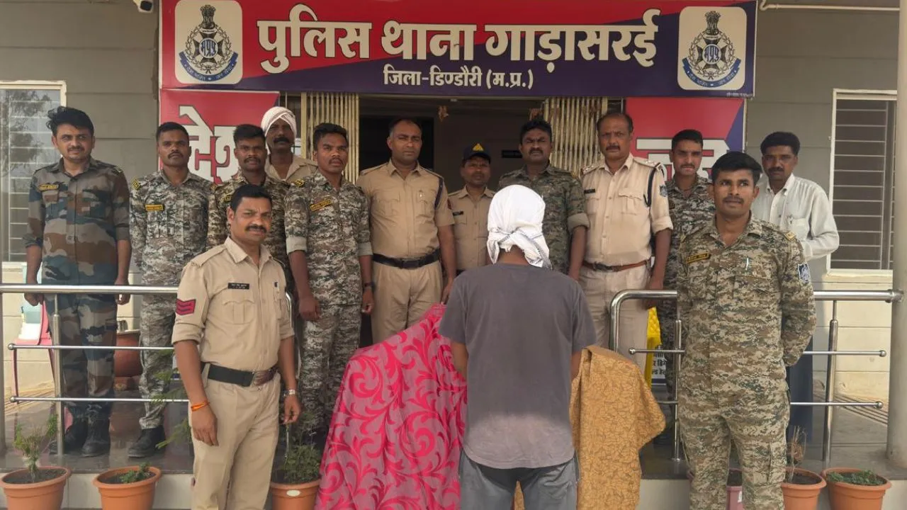 dindori Police seized 140 liters of illicit liquor one accused arrested
